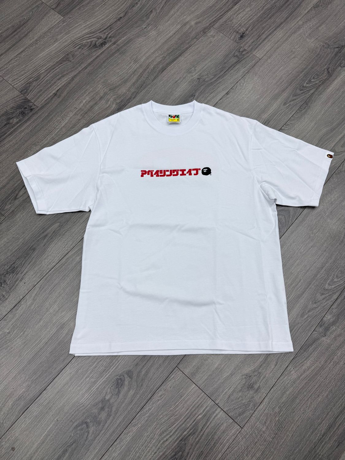 BAPE TEE “WHT/DRAGON”  (MEDIUM/RELAXED FIT)  NEW