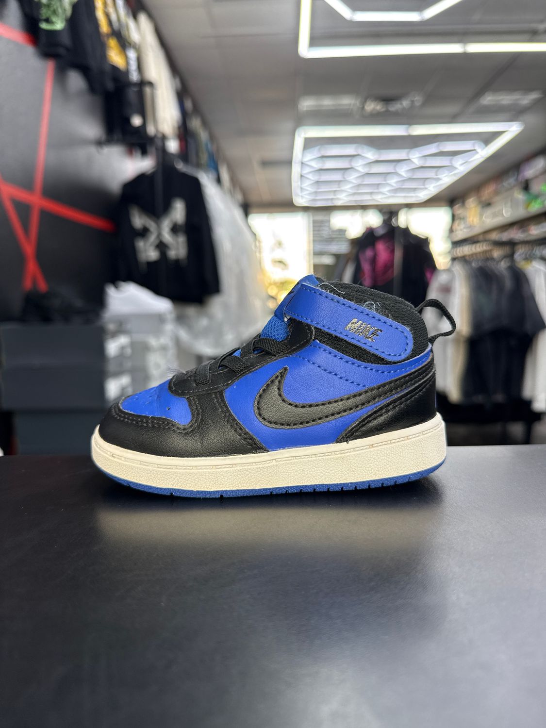 NIKE “BLUE/BLK”  (SZ 7c)  USED/NO BOX