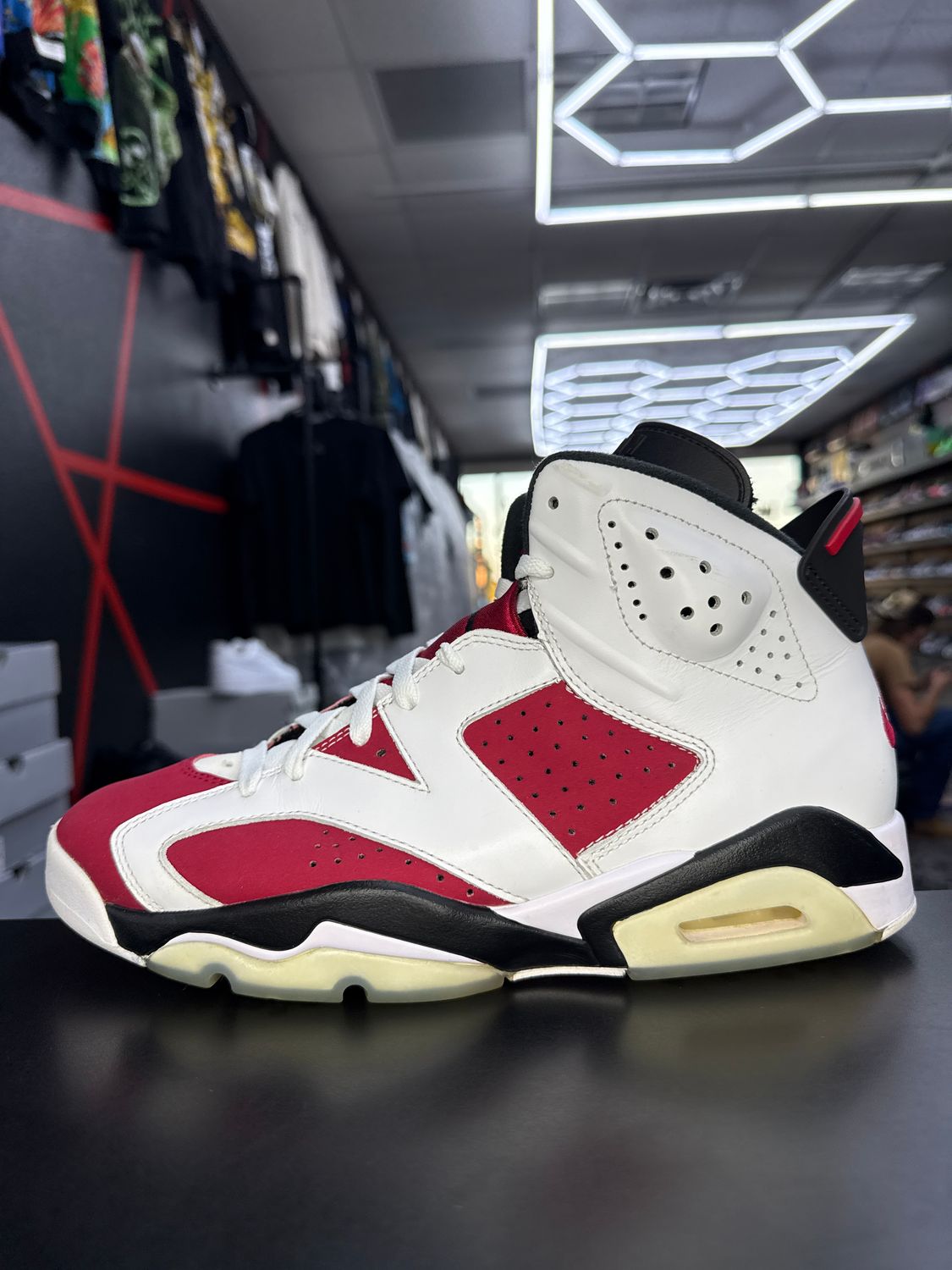 J6 “CARMINE”  (SZ 9.5)  USED/OG BOX
