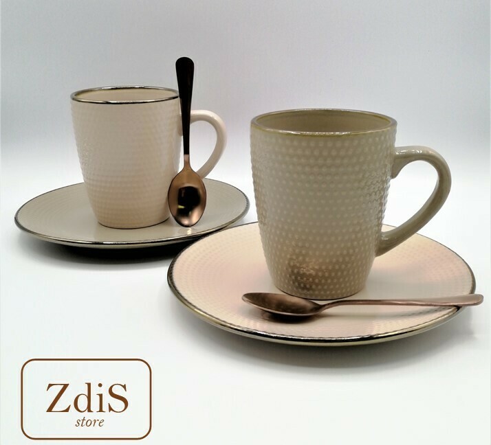 Set di 2 tazze con piattini e cucchiaini