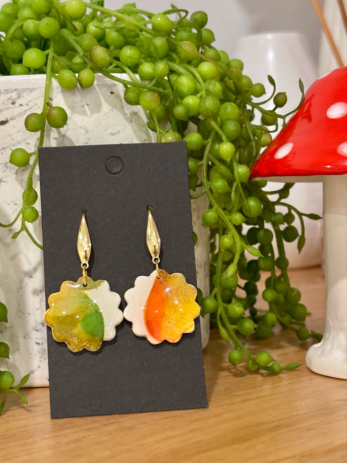 🍃 Autumn Petal Mismatch Earrings