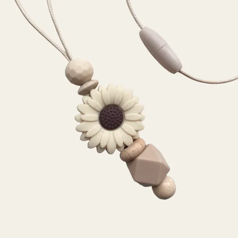 Stillketten mit Blume