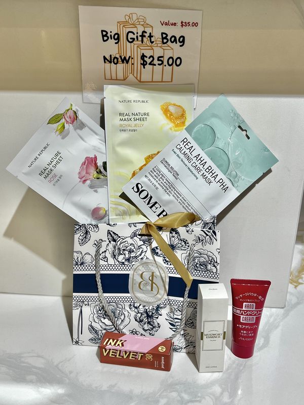 $25.00 Gift Bag