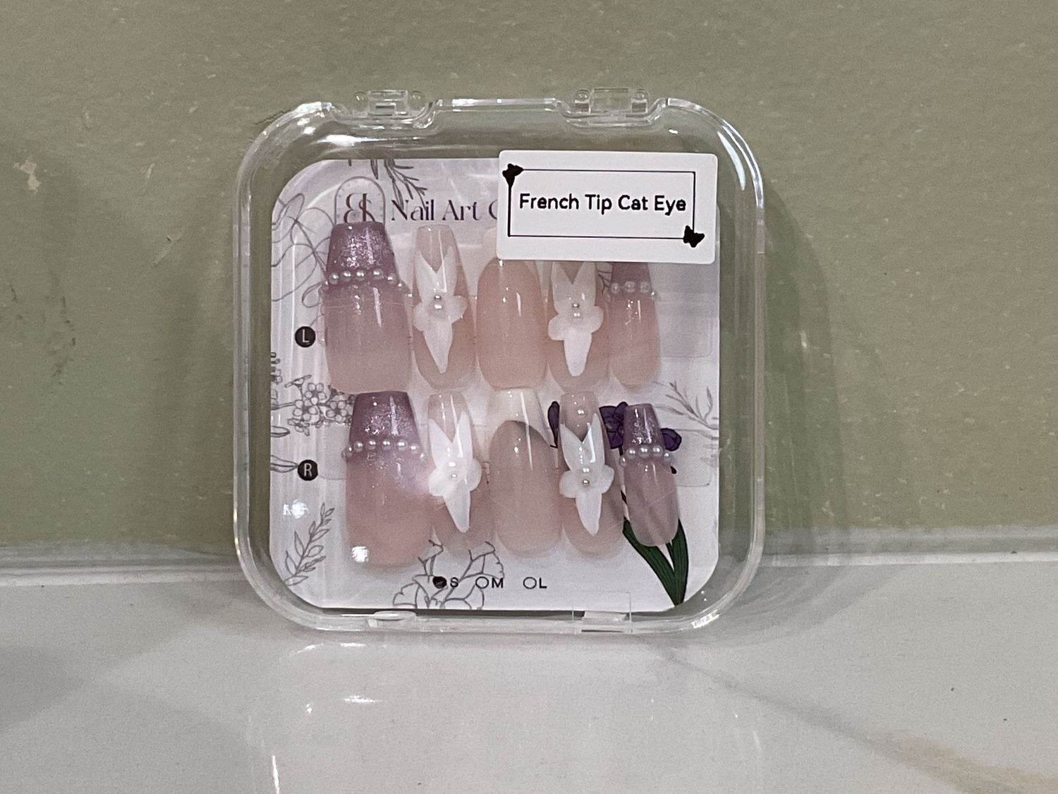 French Tip Cat Eye