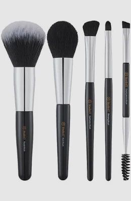 Studio 17 Portable Makeup Brush Set