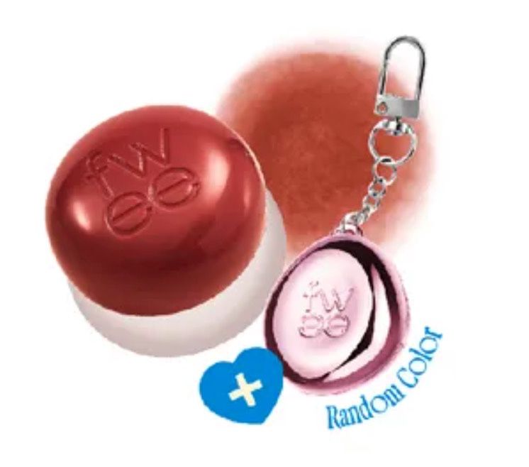 Fwee Blurry Pudding Pot Lyrics with keyring