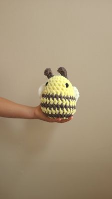 Lil Bee Stuffie