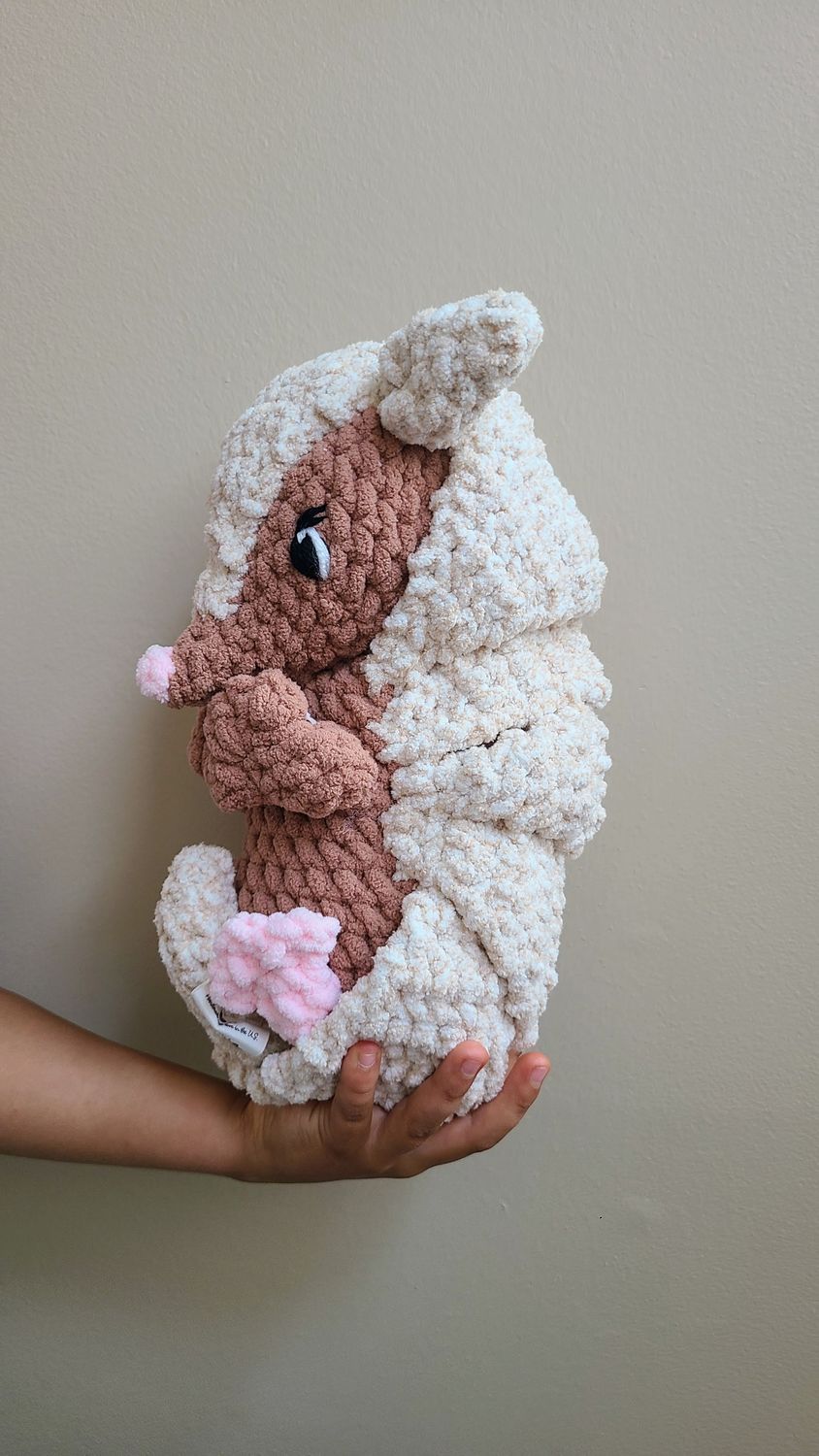 Armadillo Stuffie