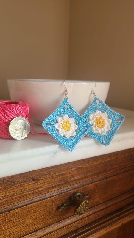 Lazy Daisy Granny Square Earrings