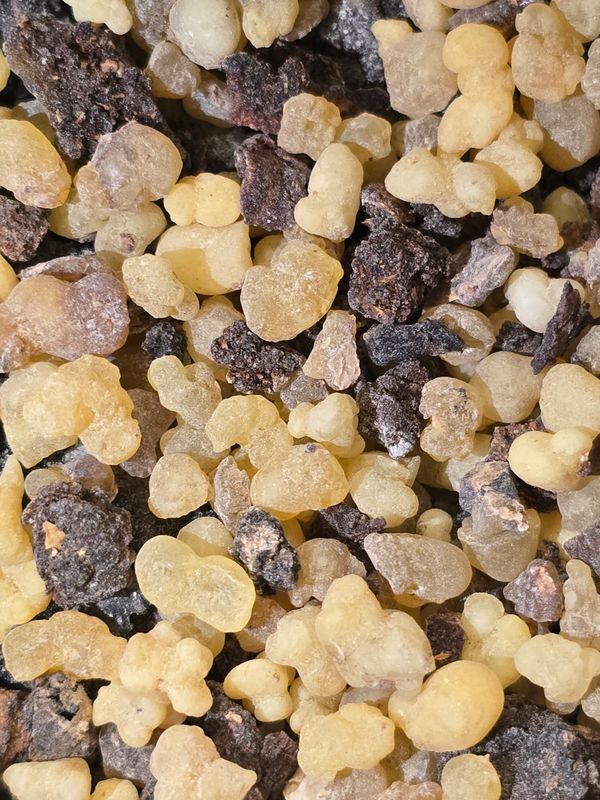 Frankincense and Myrrh Burning Mix