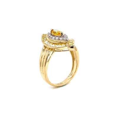 14kt Yellow Gold Women's Ring with Yellow Cubic Zirconia Stone.