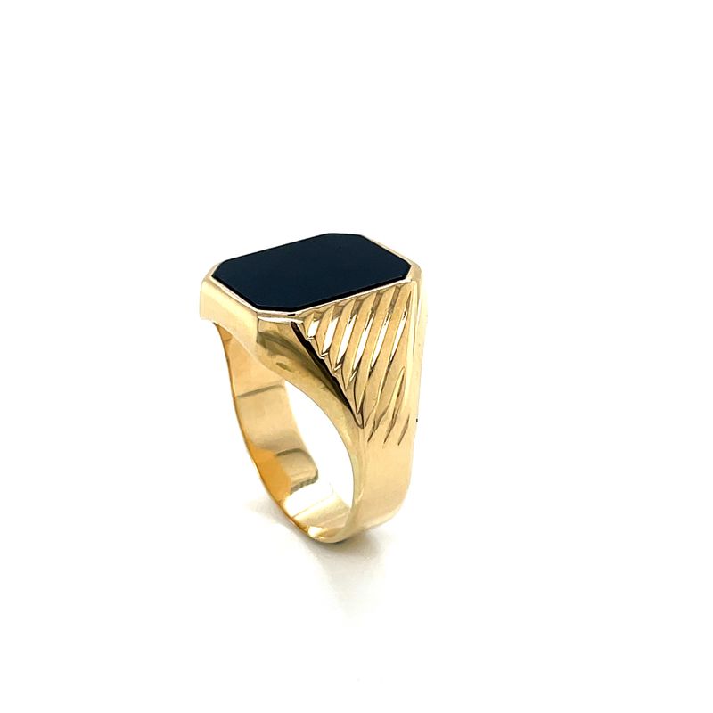 14kt Yellow Gold Men's Ring with Onyx