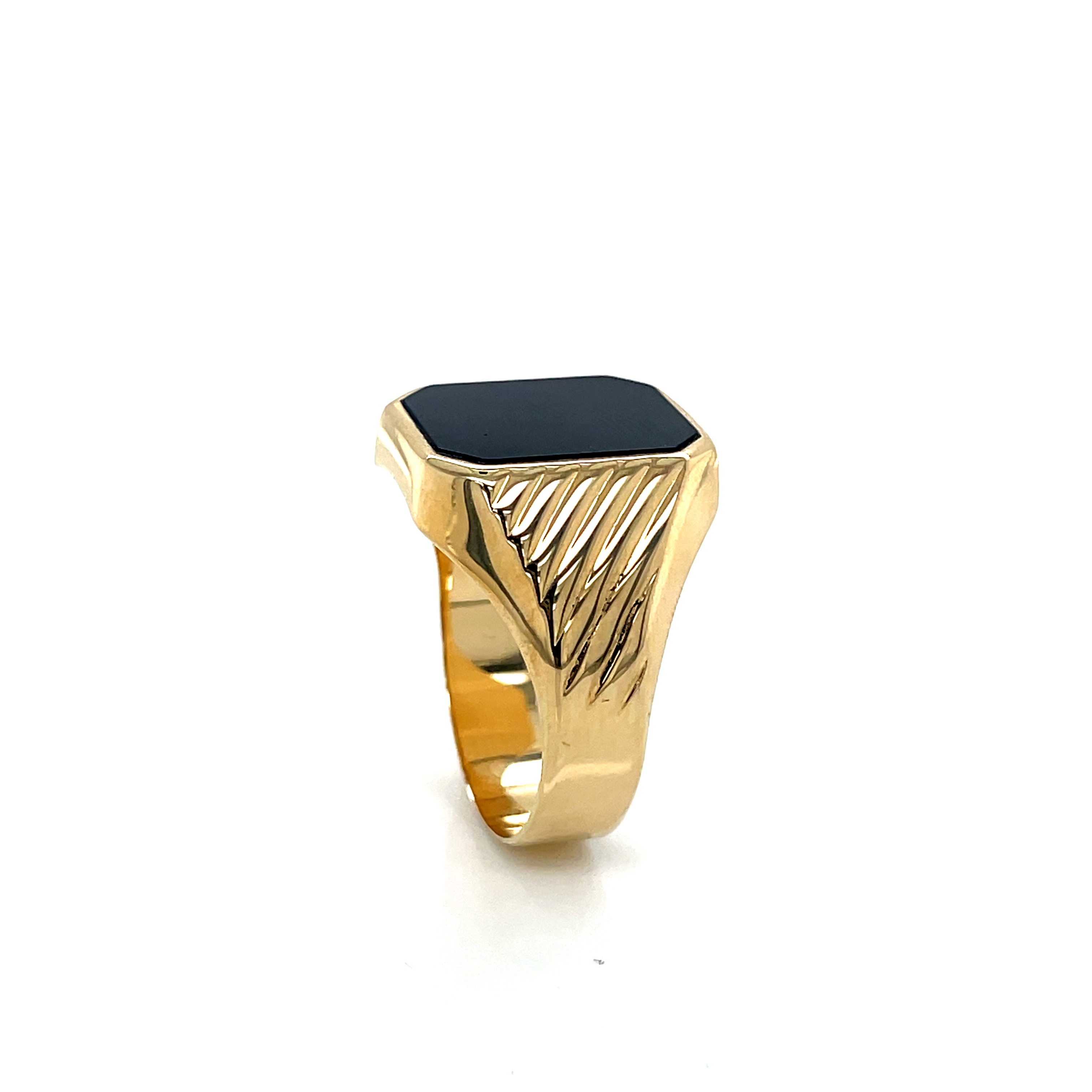 14kt Yellow Gold Men's Ring with Onyx