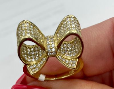Ring Of Bow. 14 Kt.