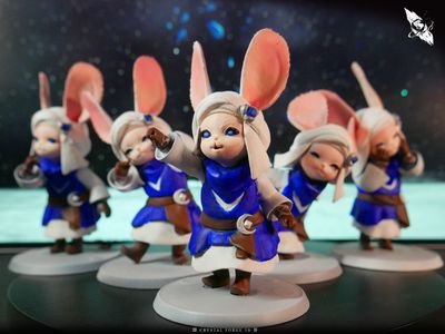Wards Of Hydaelyn Statues