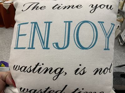 ENJOY TIME PILLOW