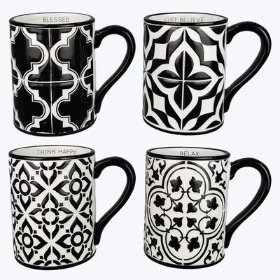 CERAMIC BLACK/WHITE TILE MUG