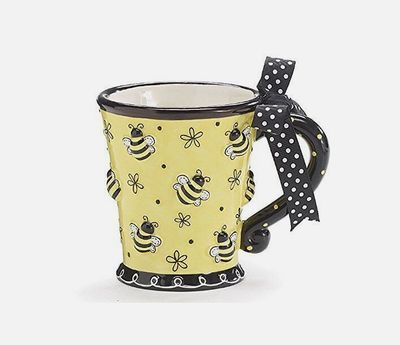 3-D BEE MUG