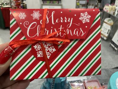 GIFT CARD HOLDER