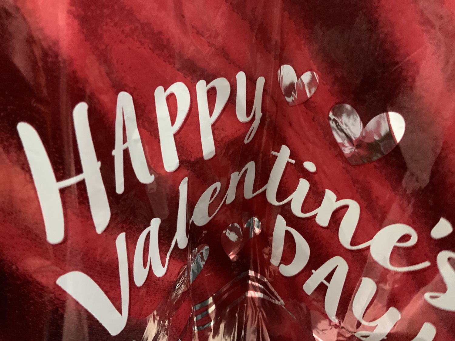 HVD RED/WHITE MARBLED HEART MYLAR