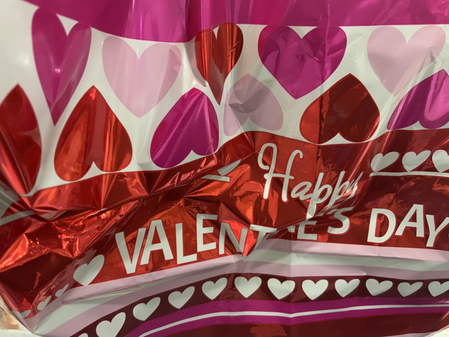 HVD PINK/RED WHITE HEART STRIPED