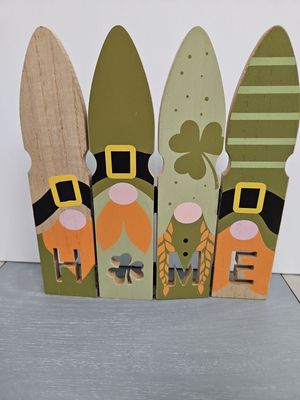 WOOD ST. PATTYS DAY GNOMES