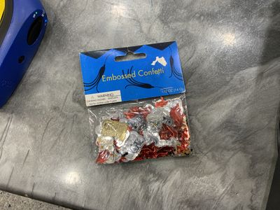 GRADUATION CONFETTI