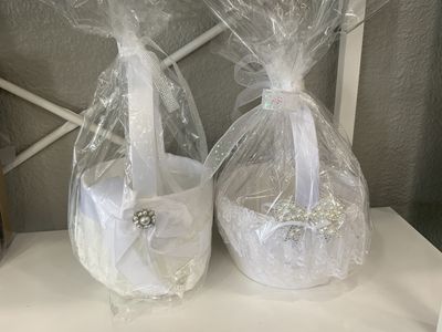 FLOWER GIRL BASKET