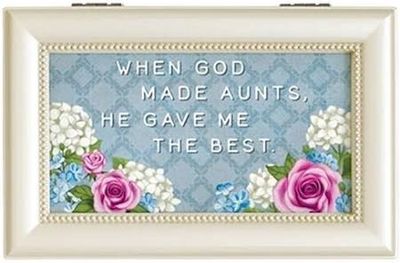 AUNT MUSIC BOX
