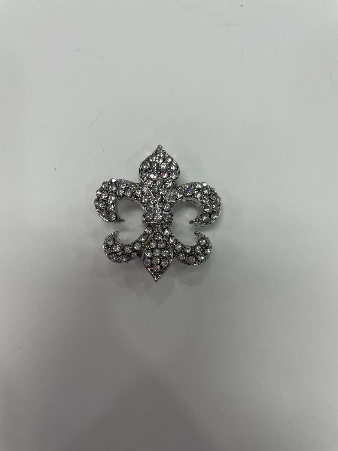 RHINESTONE FLEUR DE LIS BROOCH
