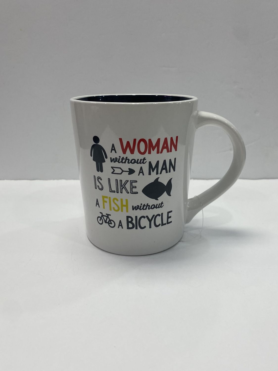 BREAK UP LAUGHING MUG, DESIGN: A WOMAN WITHOUT A MAN