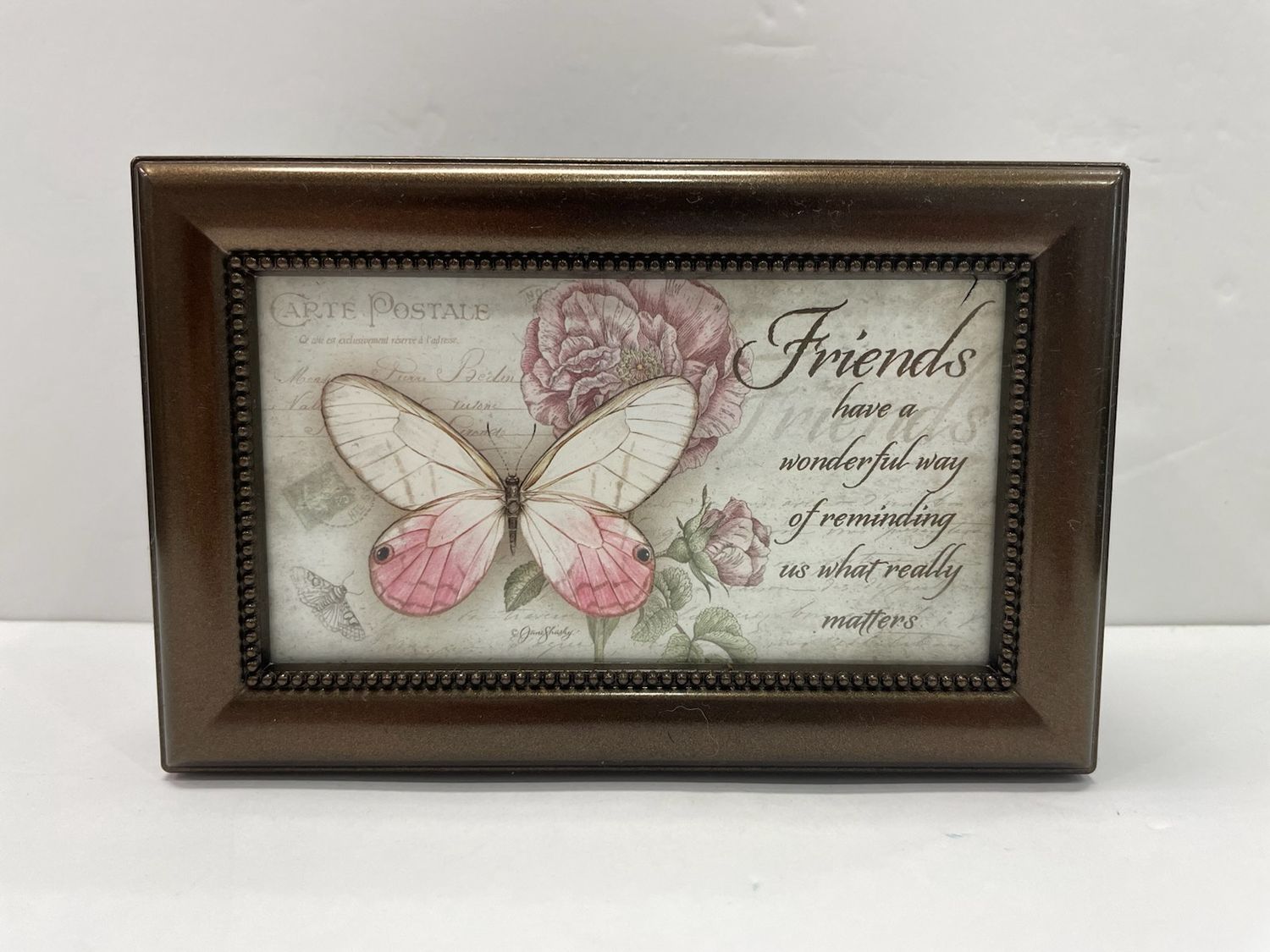 MUSIC BOX- FRIENDS, DESIGN: METALLIC