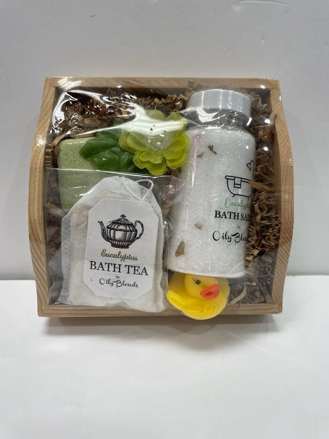 BATH COLLECTION SET, FLAVOR: EUCALYPTUS