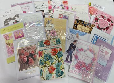 GRAD GREETING CARDS