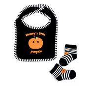 CUTIE PIE BIB AND SOCK SET