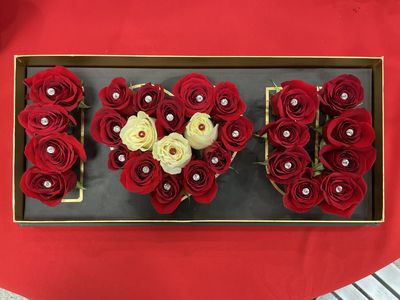 &quot;I LOVE YOU&quot; FLOWER BOX
