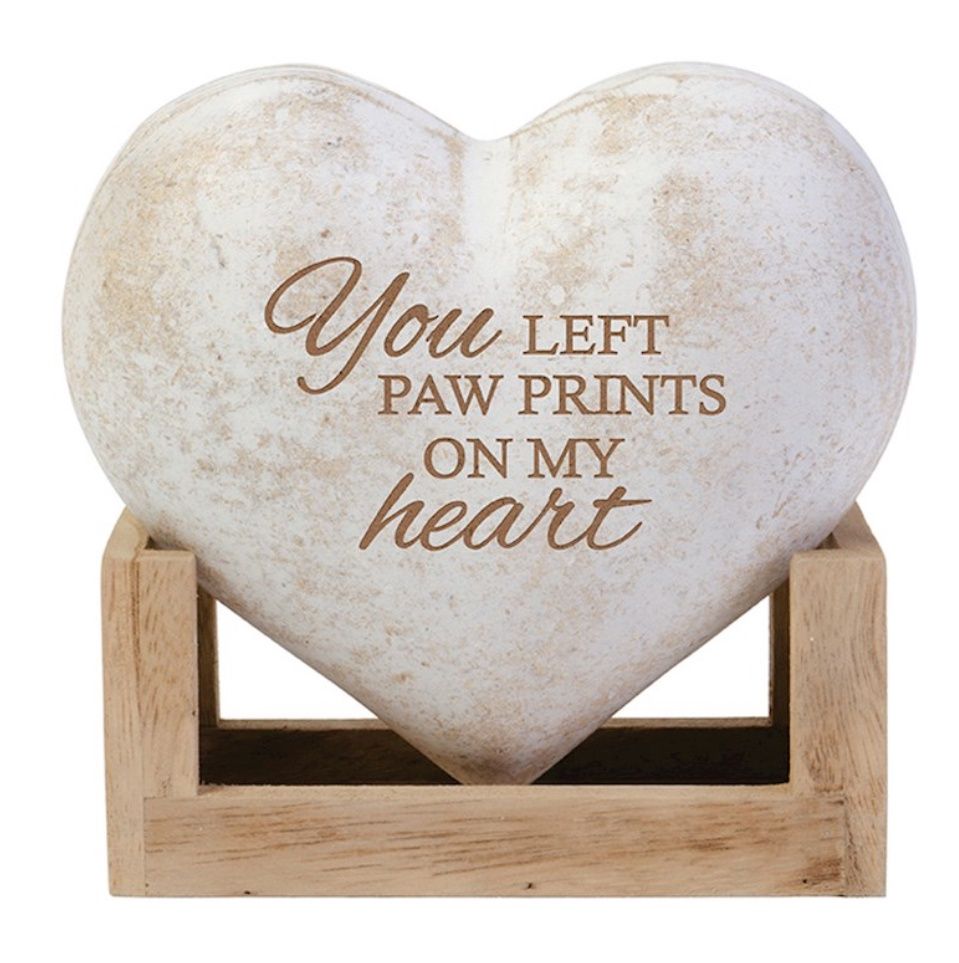 3-D HEART W/ PAW