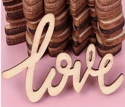 2.5" WOOD "LOVE"