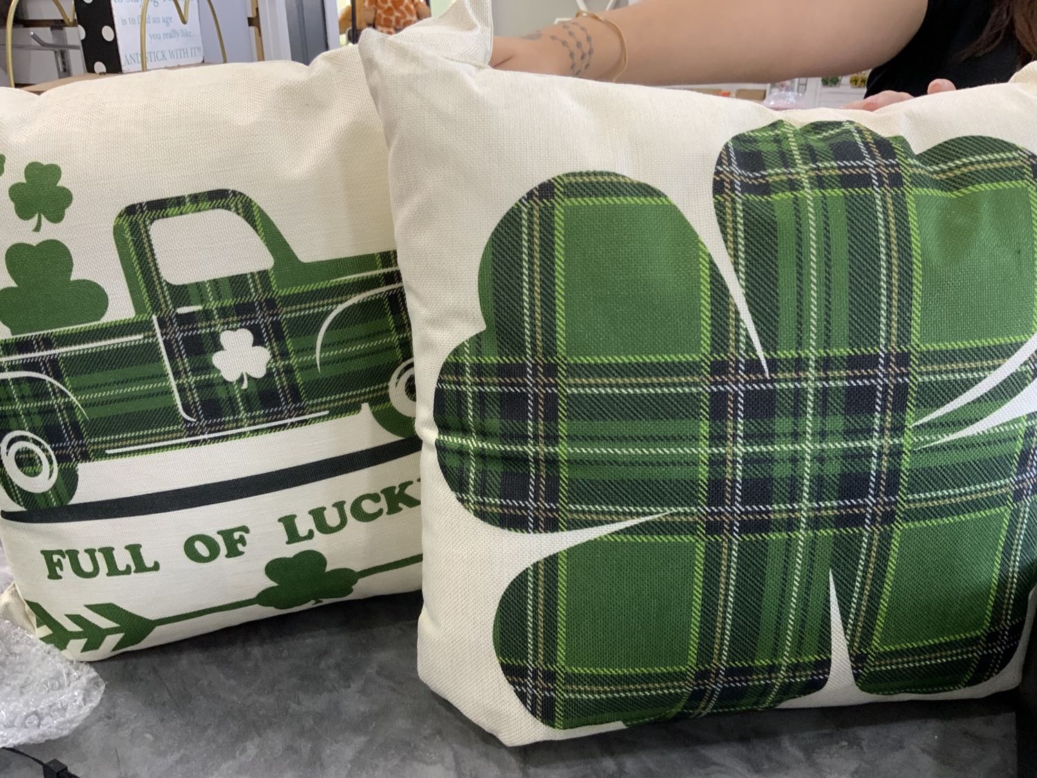 ST PATTY&#39;S DAY PILLOW