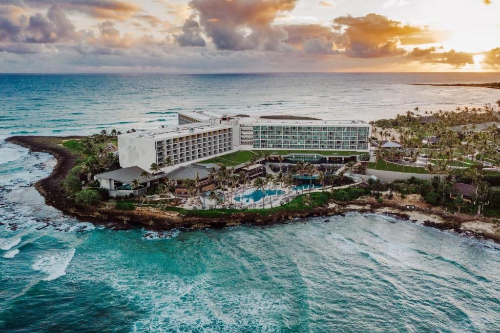VIP All-Inclusive Private Couples Retreat in Hawaii - 7 Day