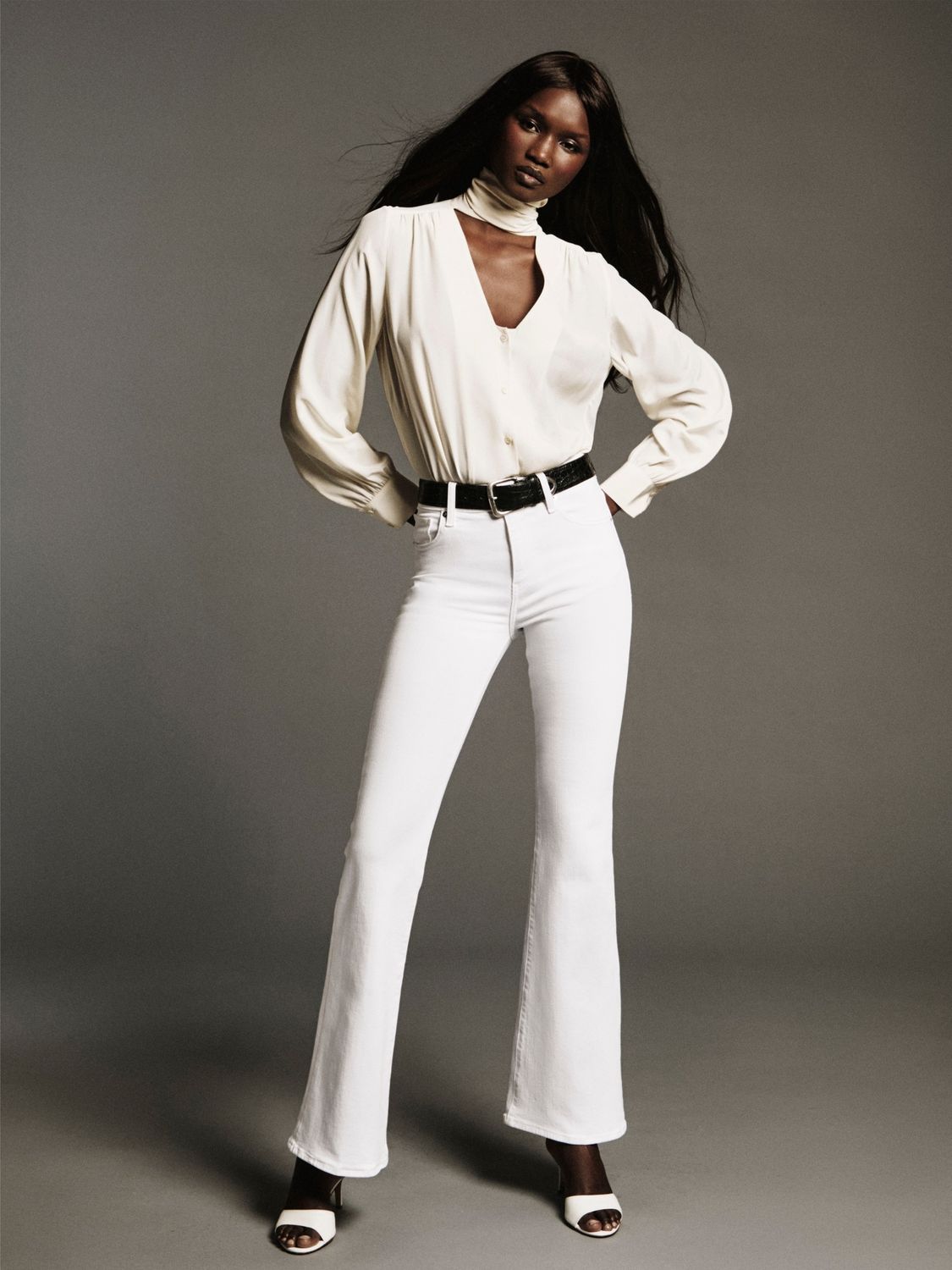 The Icon White-Mid Rise Flare
