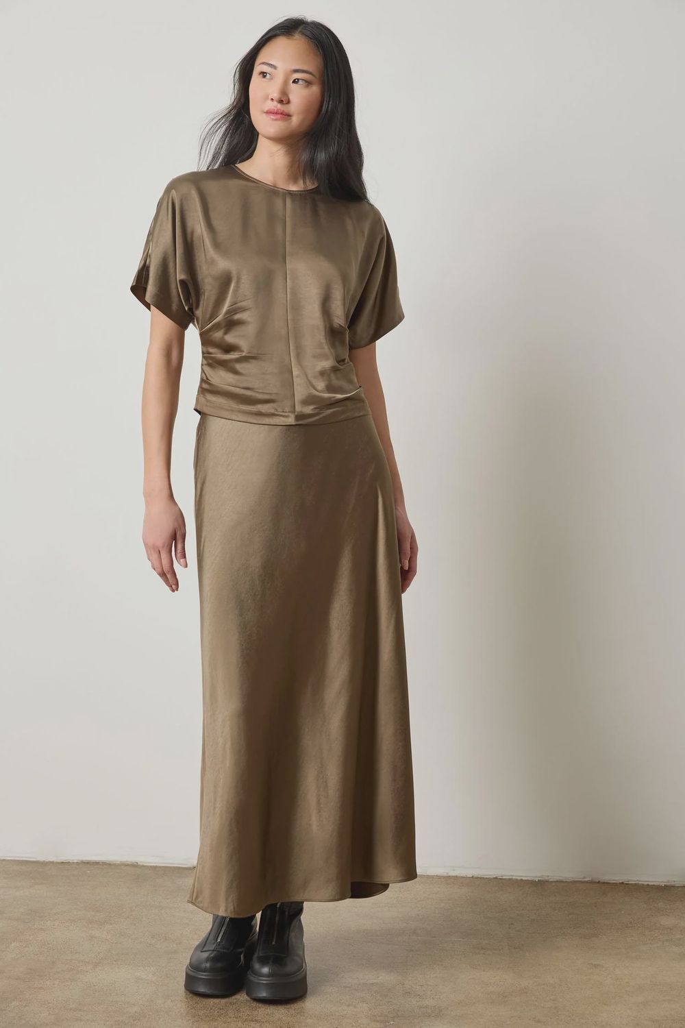 Satin Dolman Short Sleeve, Colour: Parsley, Size: XSmall