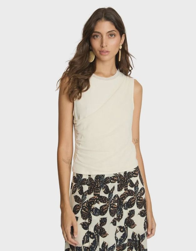 Devi Top