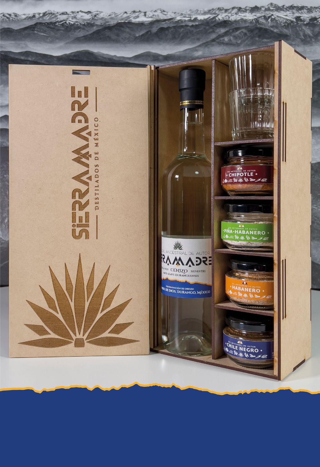 MEZCAL ANCESTRAL DE AGAVE CENIZO. 42% Alc. Vol. Kit