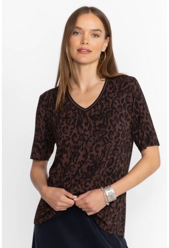 Johnny T19824-6 The Janie Favorite 3/4 Sleeve V‑Neck Tee - French Leopard