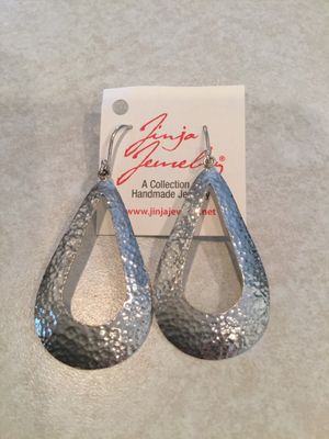 JJ AER4846 Hook Sterling Silver Long Hammered Teardrop w/Cutout Earrings