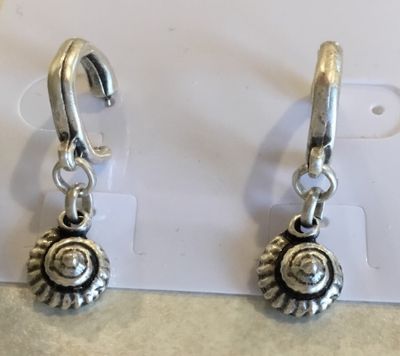 JJ NE-1808 Post Handmade Pewter Small Hoops w/Sm Shell Earrings