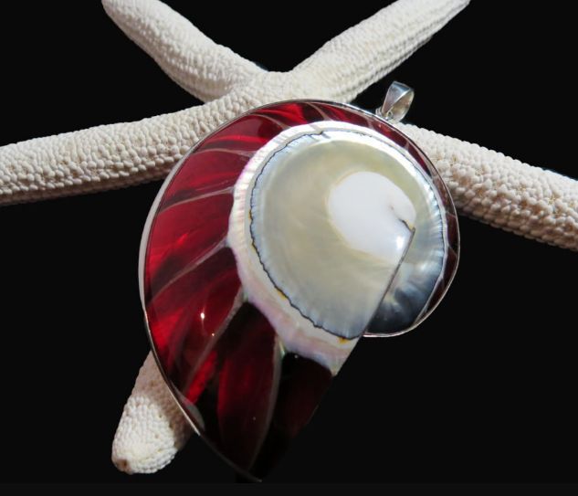 JJ APD-2894 Large Nautilus Shell Pendant, COLOR: RED