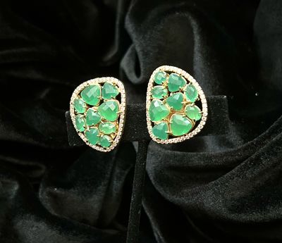 Tonobi Ear2433 Pave&#39; Crystals Surrounding Green Onyx Stones Gold Vermeil Clip Earrings