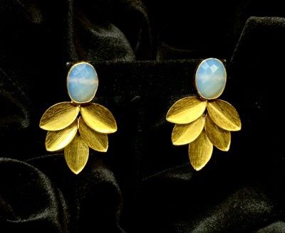 Tonobi Ear2443 Opalite &amp; Gold Vermeil Leaves Post Earrings